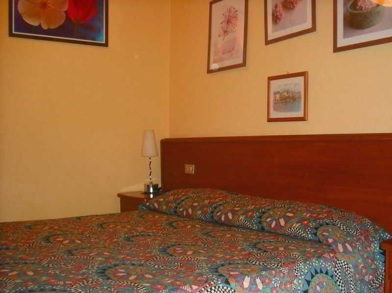 Hotel Edy Milan Exterior photo